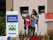 Kategorie D - d�v�ata na stupn�ch v�t�z�...