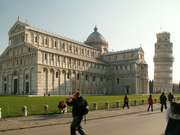 Pisa - katedr�la a legend�rn� �ikm� v�.
